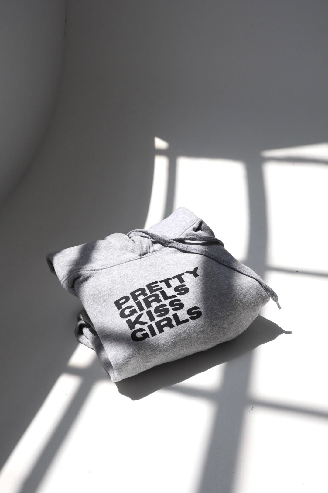 “Pretty Girls Kiss Girls” Hoodie in Chia